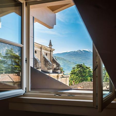 Casa Tonetta Luxury Apartments Арко Екстериор снимка